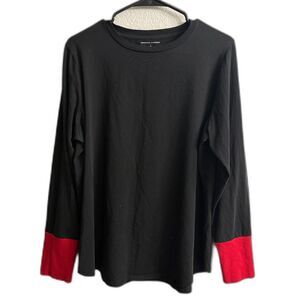 Women's Universal Standard Long Sleeve Top Size S